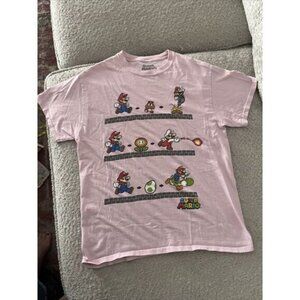 Super Mario T Shirt Size Medium